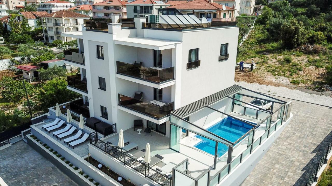 Villa 23 A Heated Pool Trogir Exterior photo